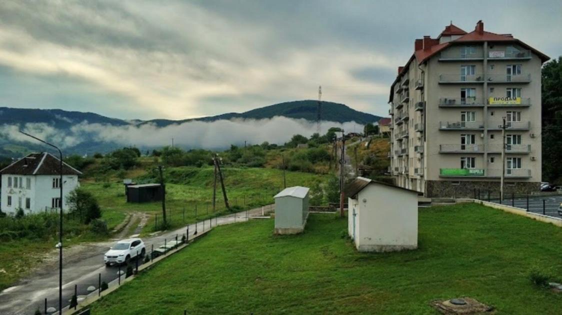 Polyana Apart Exterior foto